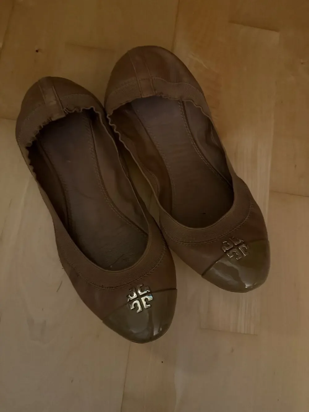 Tory Burch Royal Tan Nappa Brown Leather Jolie Ballet Flat Size 10